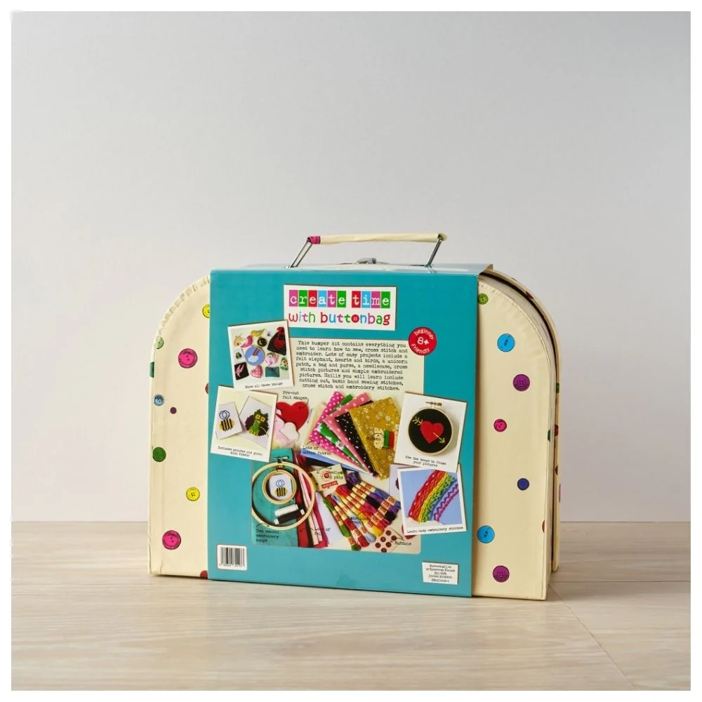 Buttonbag Bumper Sewing & Embroidery Kit - Image 10