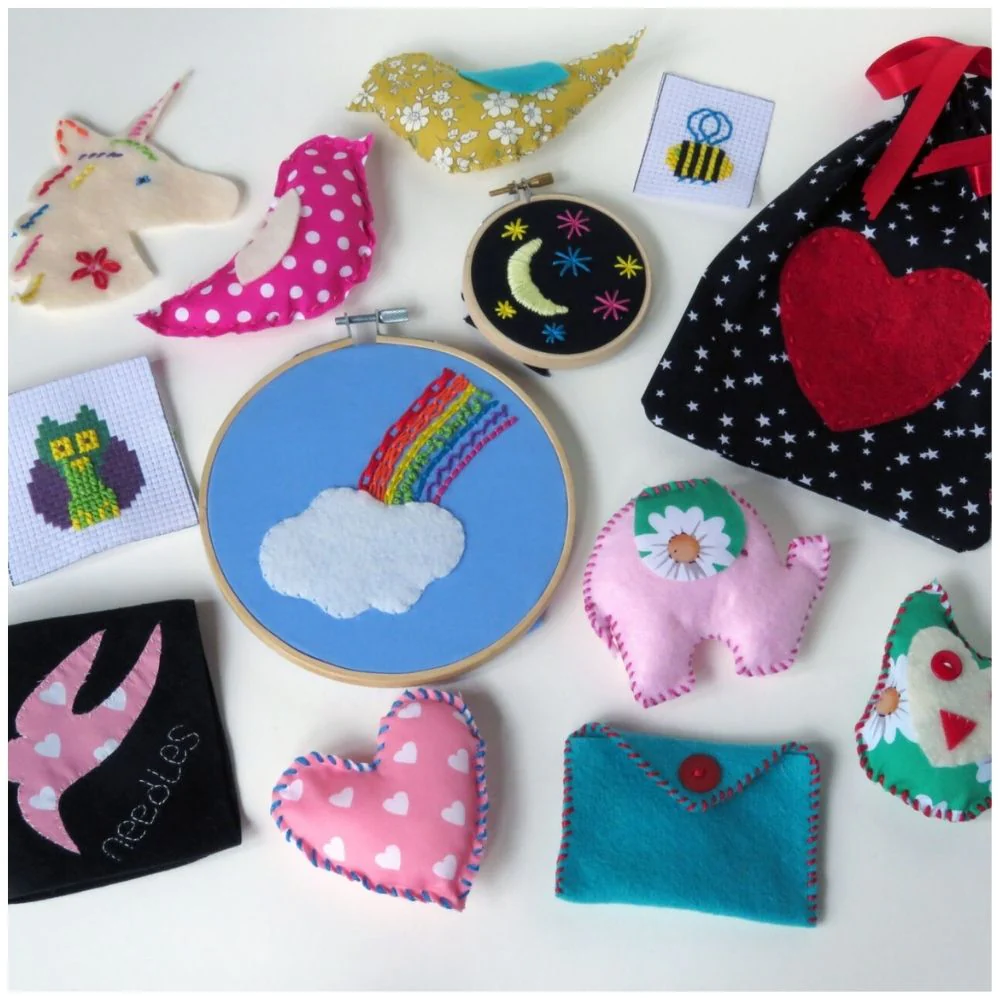 Buttonbag Bumper Sewing & Embroidery Kit - Image 8