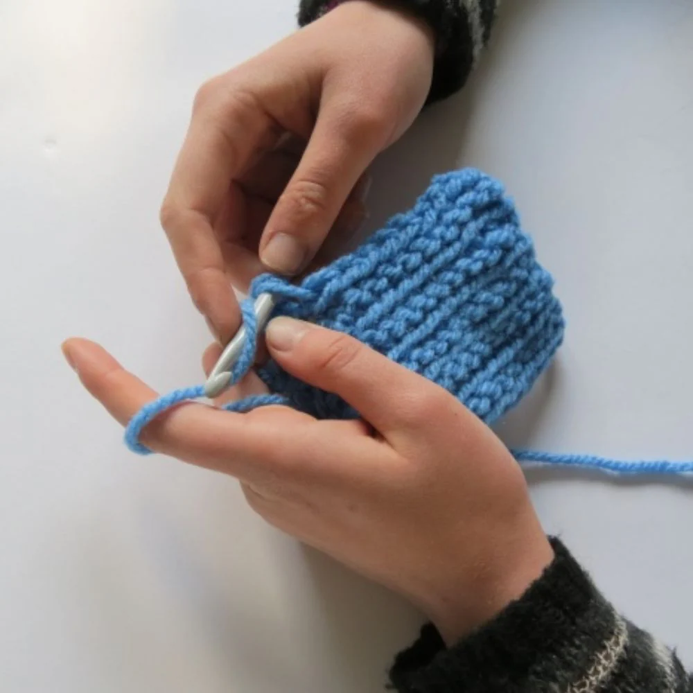 Buttonbag Crochet Kit - Image 2