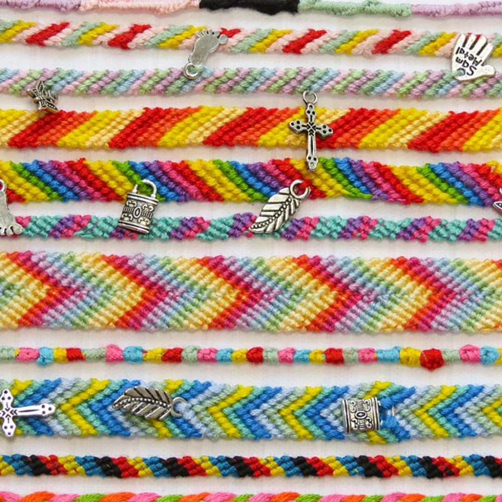 Buttonbag Friendship Bracelet Kit - Image 4