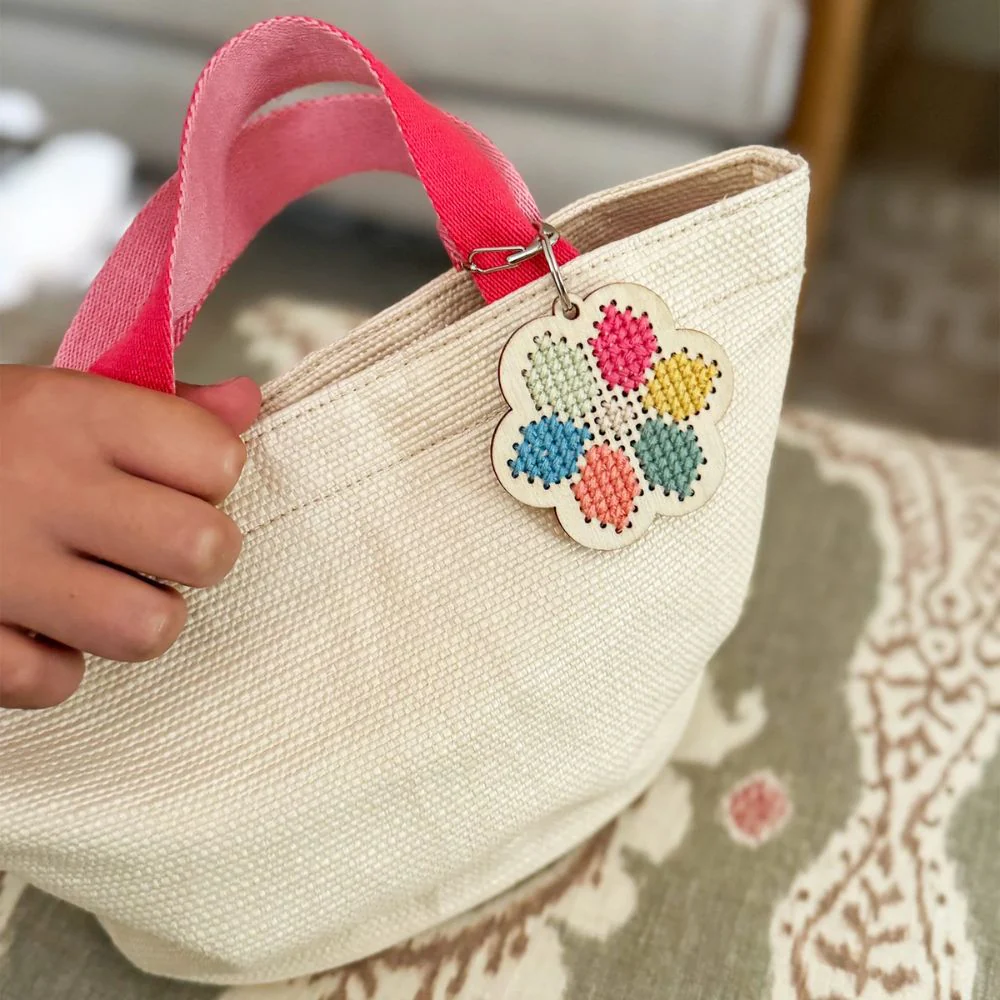 Cotton Twist - Make your own Flower Cross Stitch Keyring - Image 2