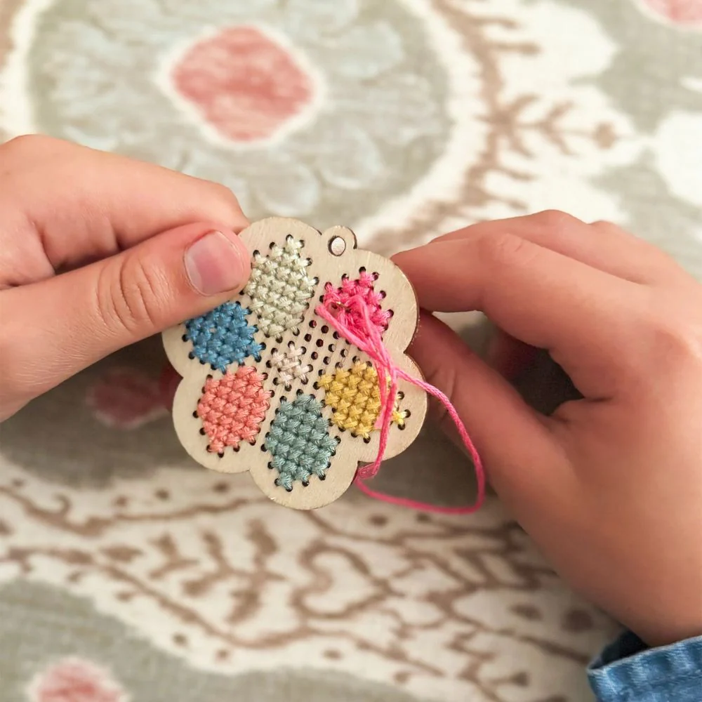 Cotton Twist - Make your own Flower Cross Stitch Keyring - Image 4
