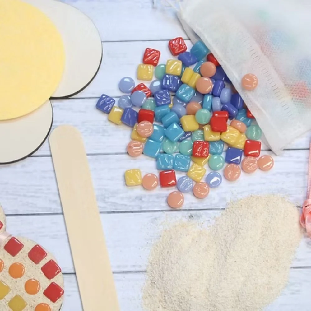 Crafty You Crafty Me Rainbow Heart Mosaic Kit - Image 3