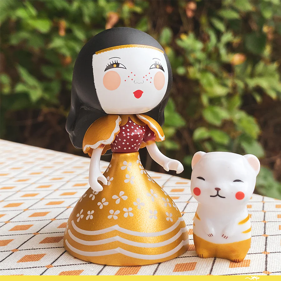 Djeco Arty Toys - Mona and Moon - Image 2