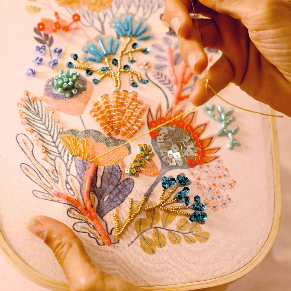 Djeco Atelier Grands Augustins - Workshop 58 Beading - Image 2