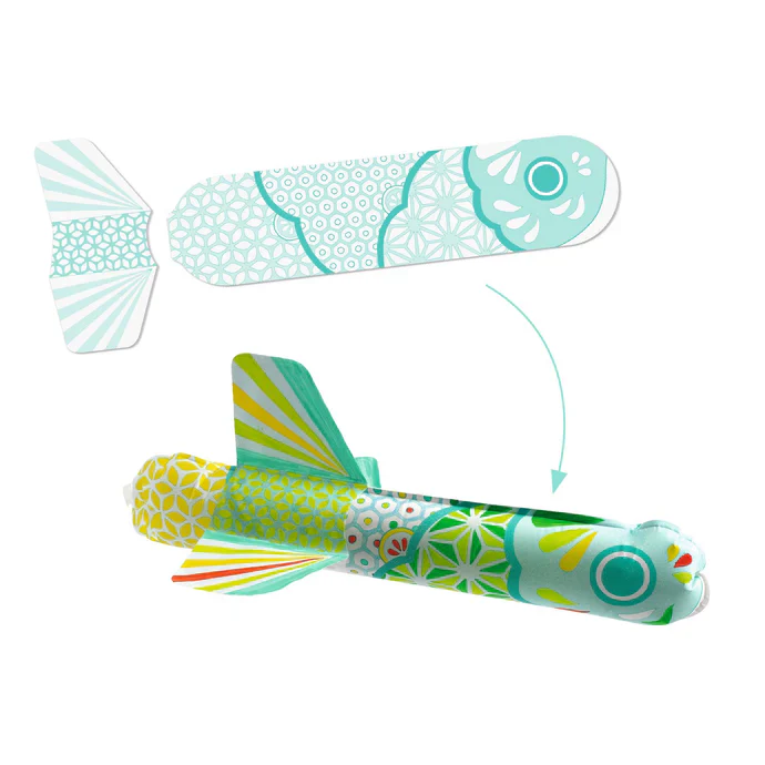 Djeco Do It Yourself - 3 Flying Fish To Colour In - Image 3