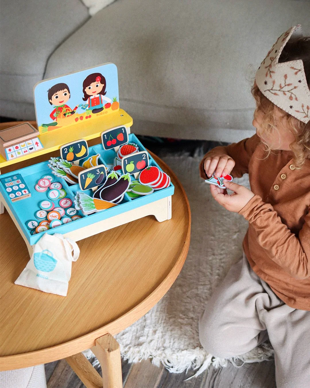 Djeco Léa & Milo Little Market - Pretend Play Toys - Image 2