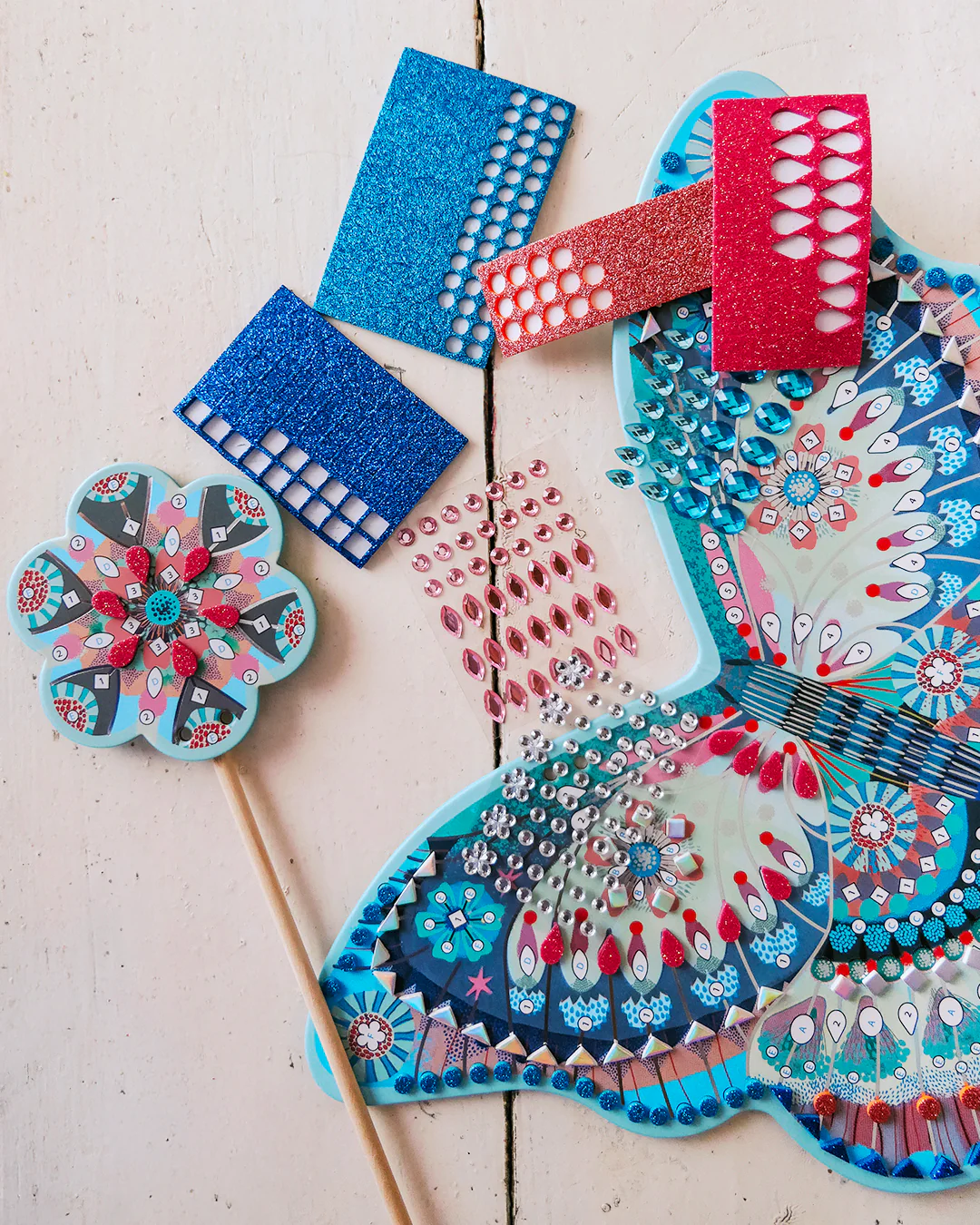 Djeco Like A Fairy Mosaics For Kids - Make Your Own Fairy Wings! - Image 3