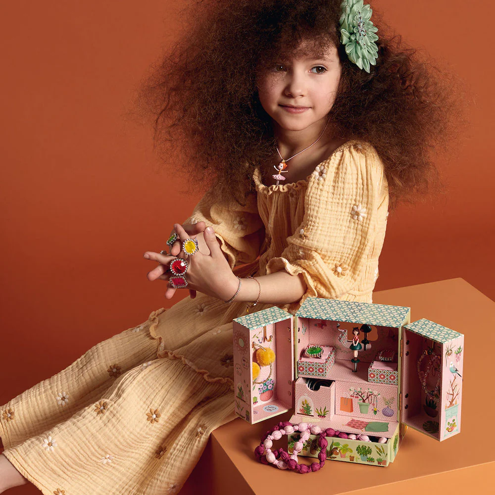 Djeco Music Box, Secret Garden Musical Jewellery Box 6 yrs + - Image 2