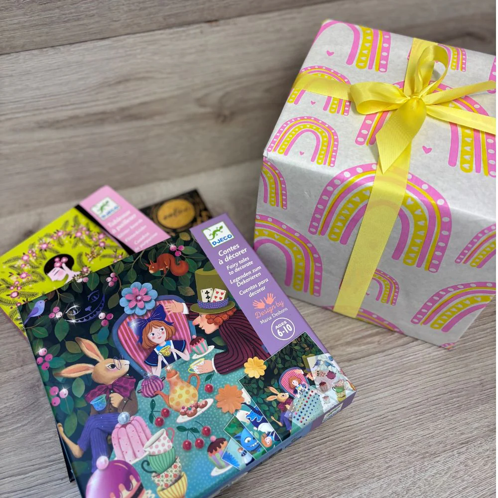 Gift Wrap and Send Service - Image 15