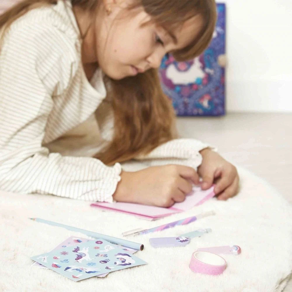 Janod Dreamland Unicorn Stationery Set - Image 3