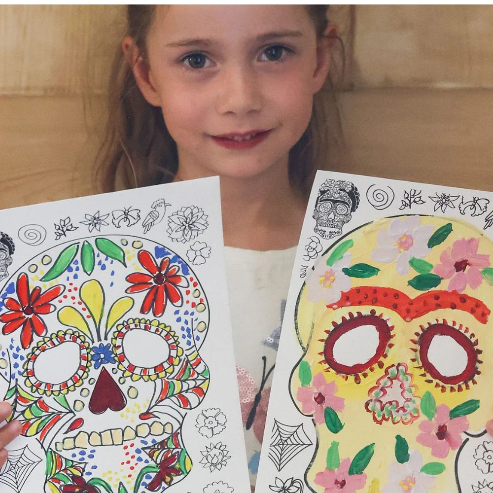 LoLA Spooky Spiders and Scary Skulls Art Box - Image 4