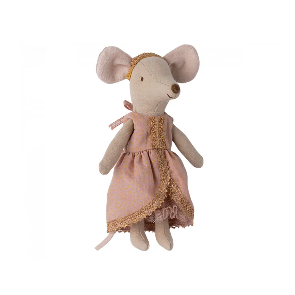 Maileg Princess and the Pea, Big Sister Mouse - Image 5