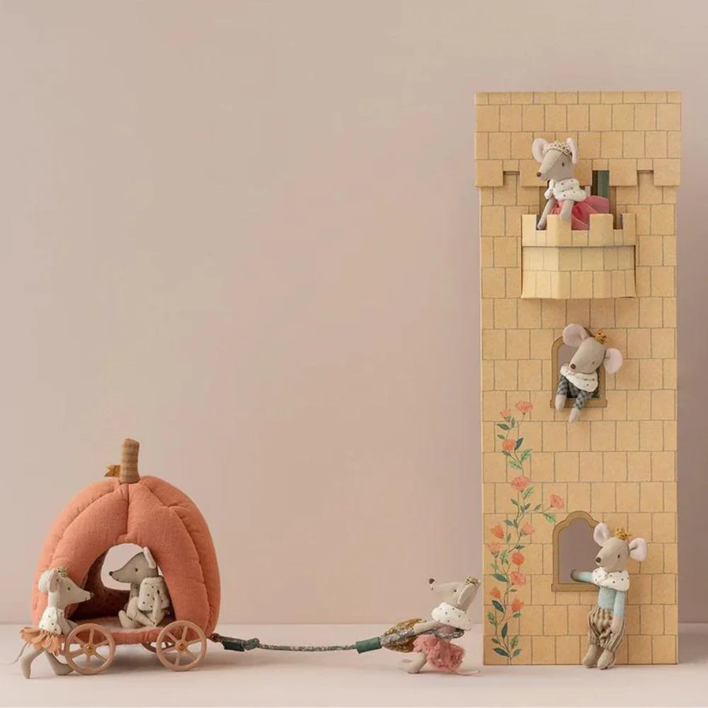 Maileg Pumpkin Carriage, Mouse - Image 2