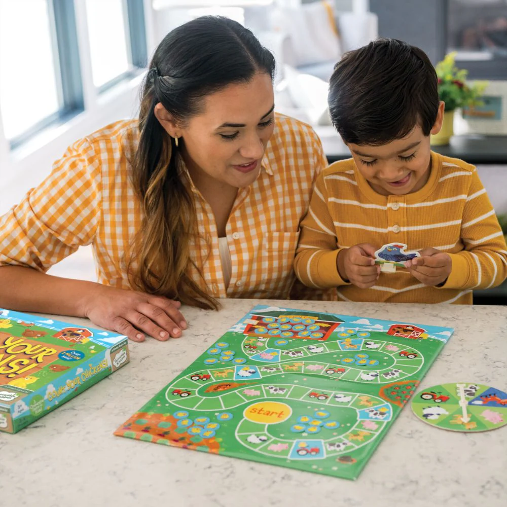 Peaceable Kingdom - Count Your Chickens Cooperative Game - Image 2