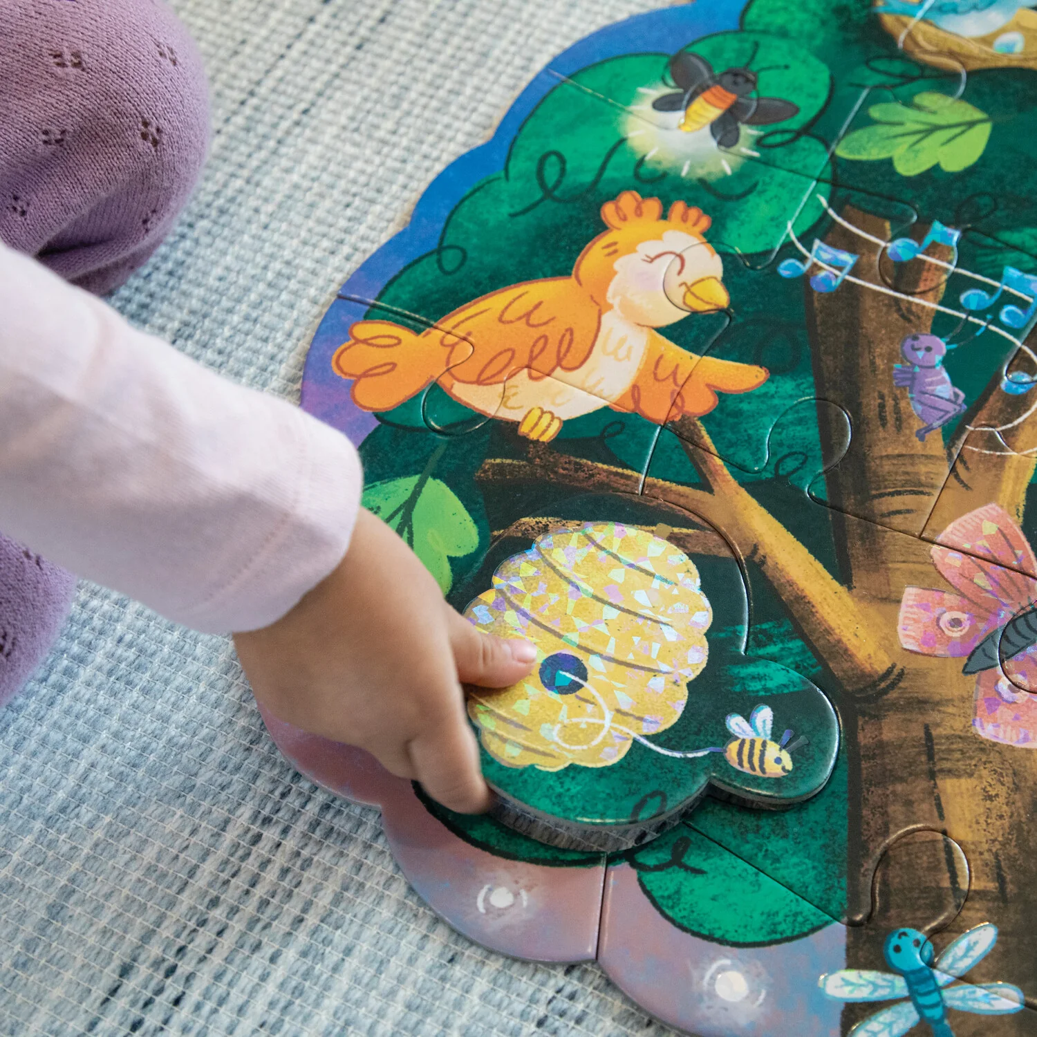 Peaceable Kingdom - Hoot Owl Hoot Shimmery Floor Puzzle - Image 4