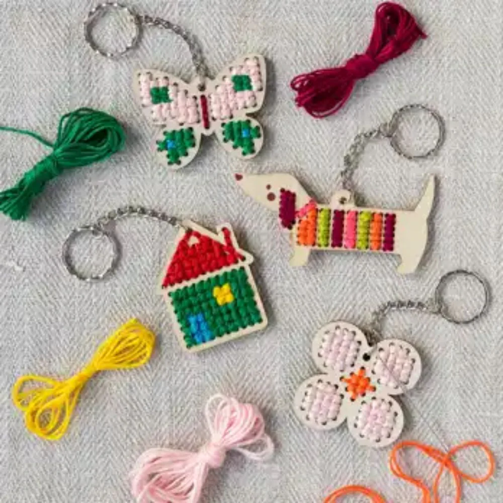 Rex London - Stitch Your Own Wooden Keyring - Sausage Dog - Image 5