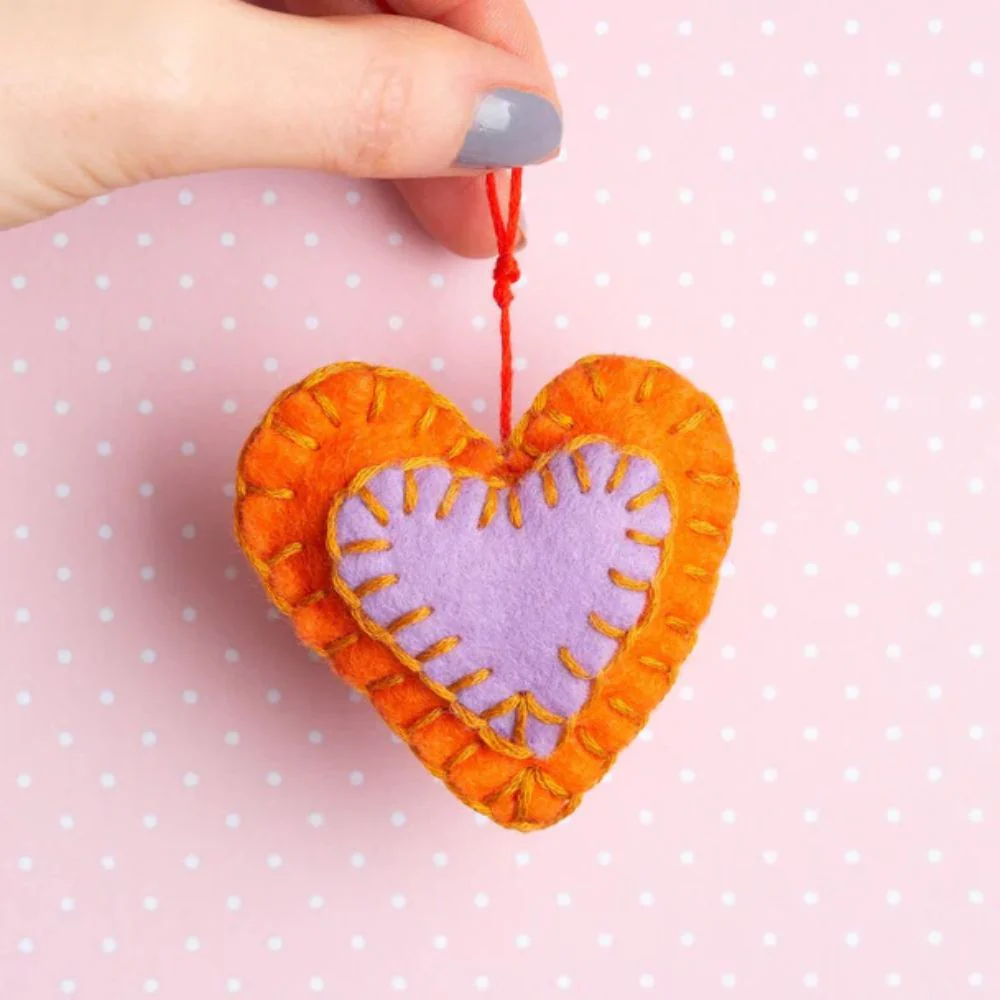 Wool Couture - Handful of Hearts Felt Kit - Image 4