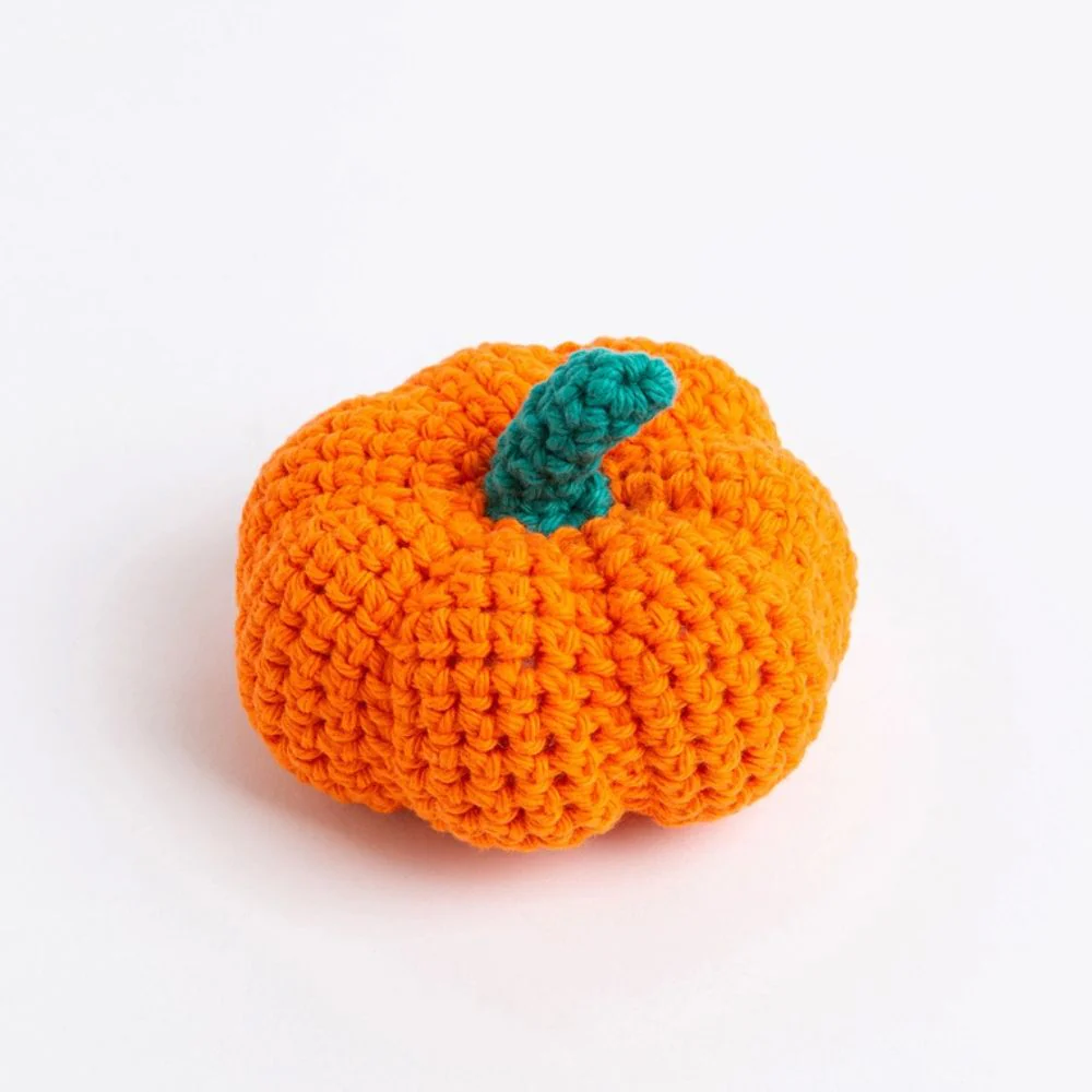 Wool Couture - My Pocket Pumpkin Crochet Kit - Image 3
