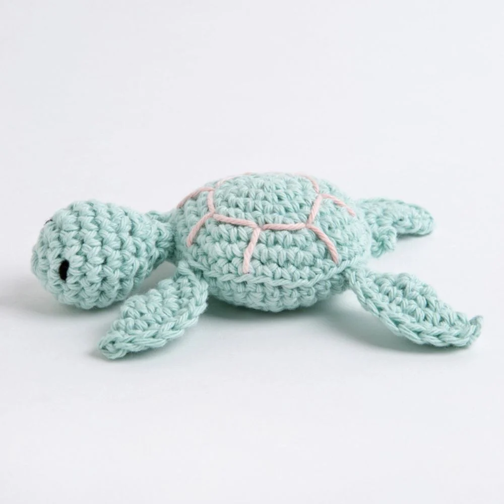 Wool Couture - My Pocket Turtle Crochet Kit - Image 5